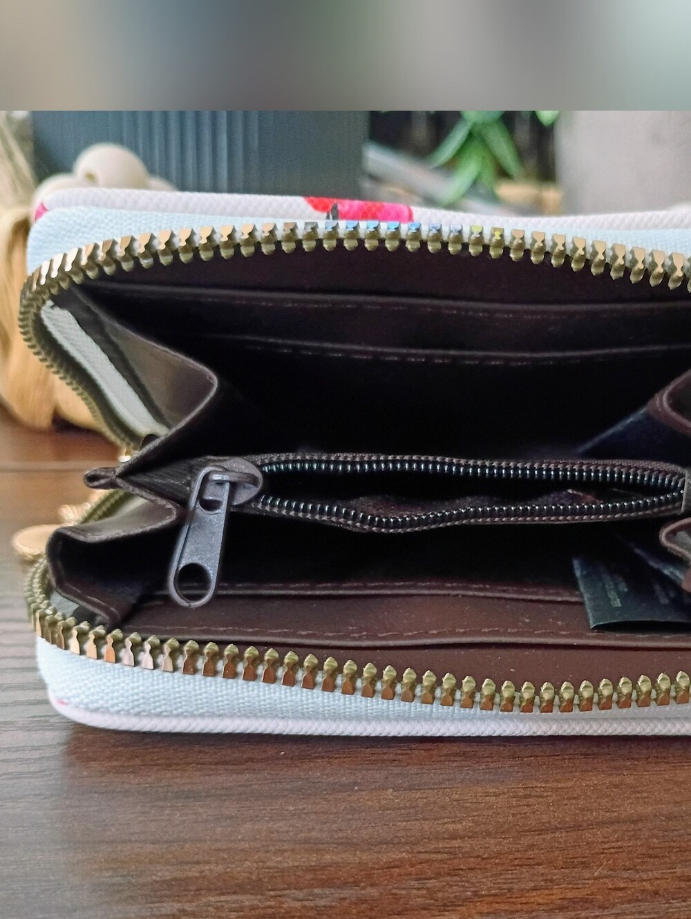 NWOT Cherry Print Zip Around Wallet in White and Red - Picture 3 of 4